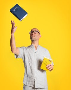 Simon-Chen-Im-Anfang-war-das-Wort-hf-Foto-Fabian-Roelli